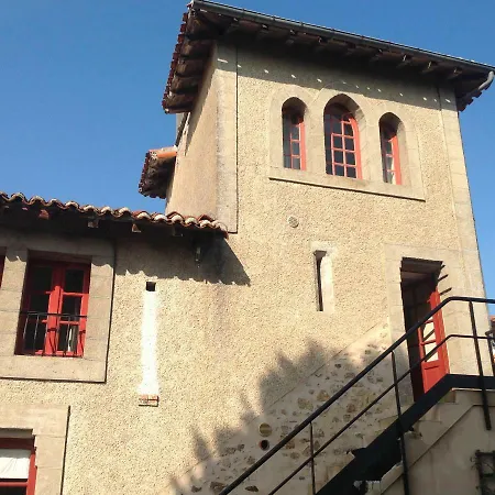 Maison De La Tour